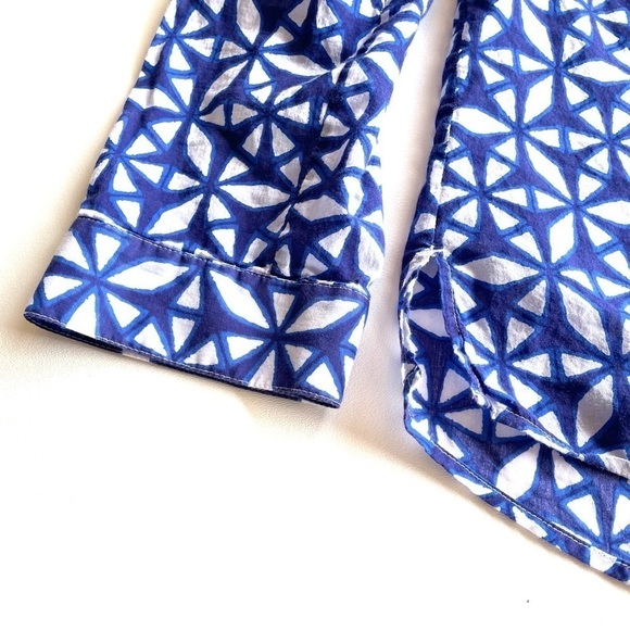 Chicos Blue White Shibori Print Button Up Size 1 Small - Picture 6 of 15